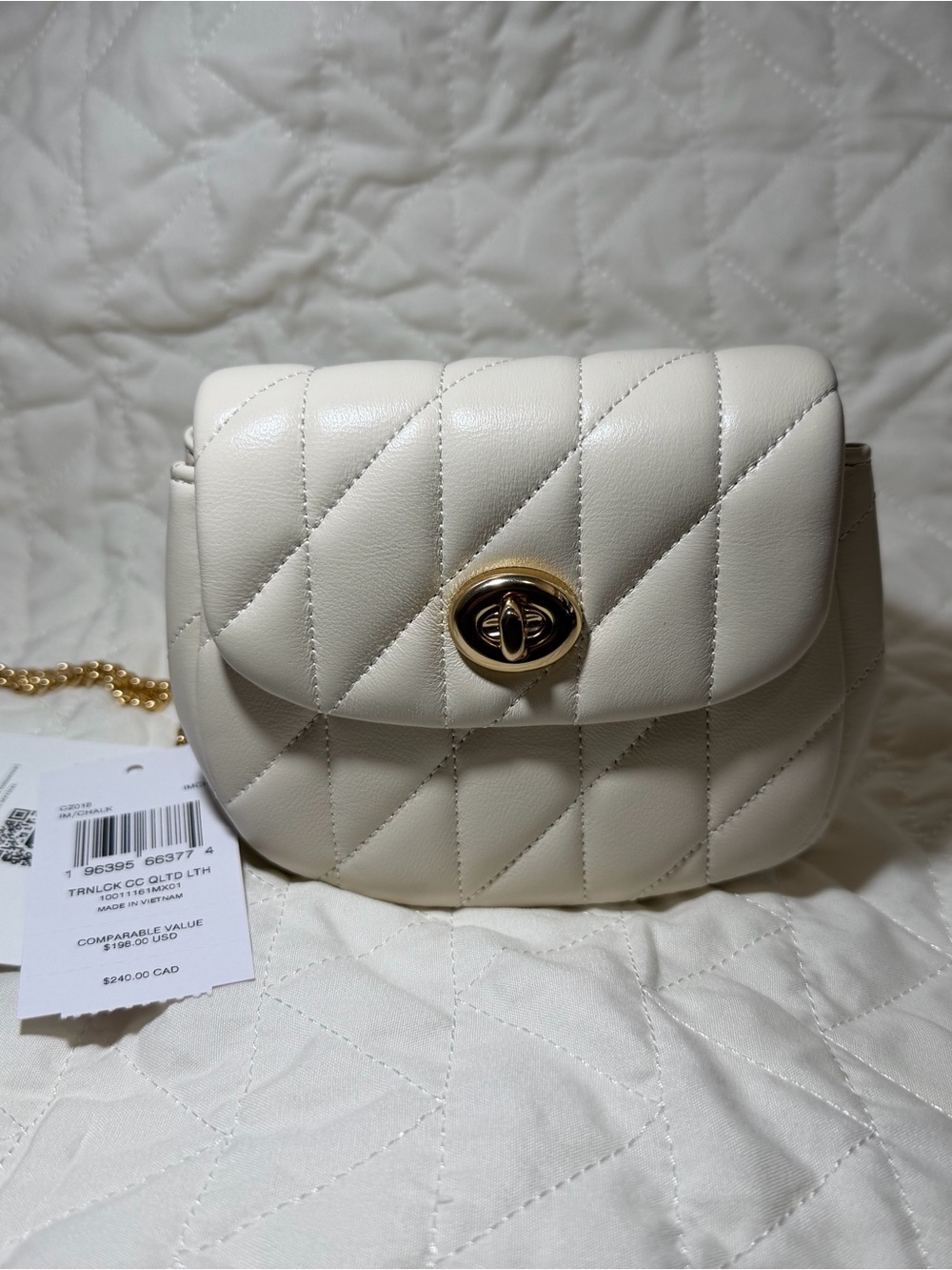 COACH Cream Quilted Leather Crossbody with Gold Turnlock - Picture 7 of 7